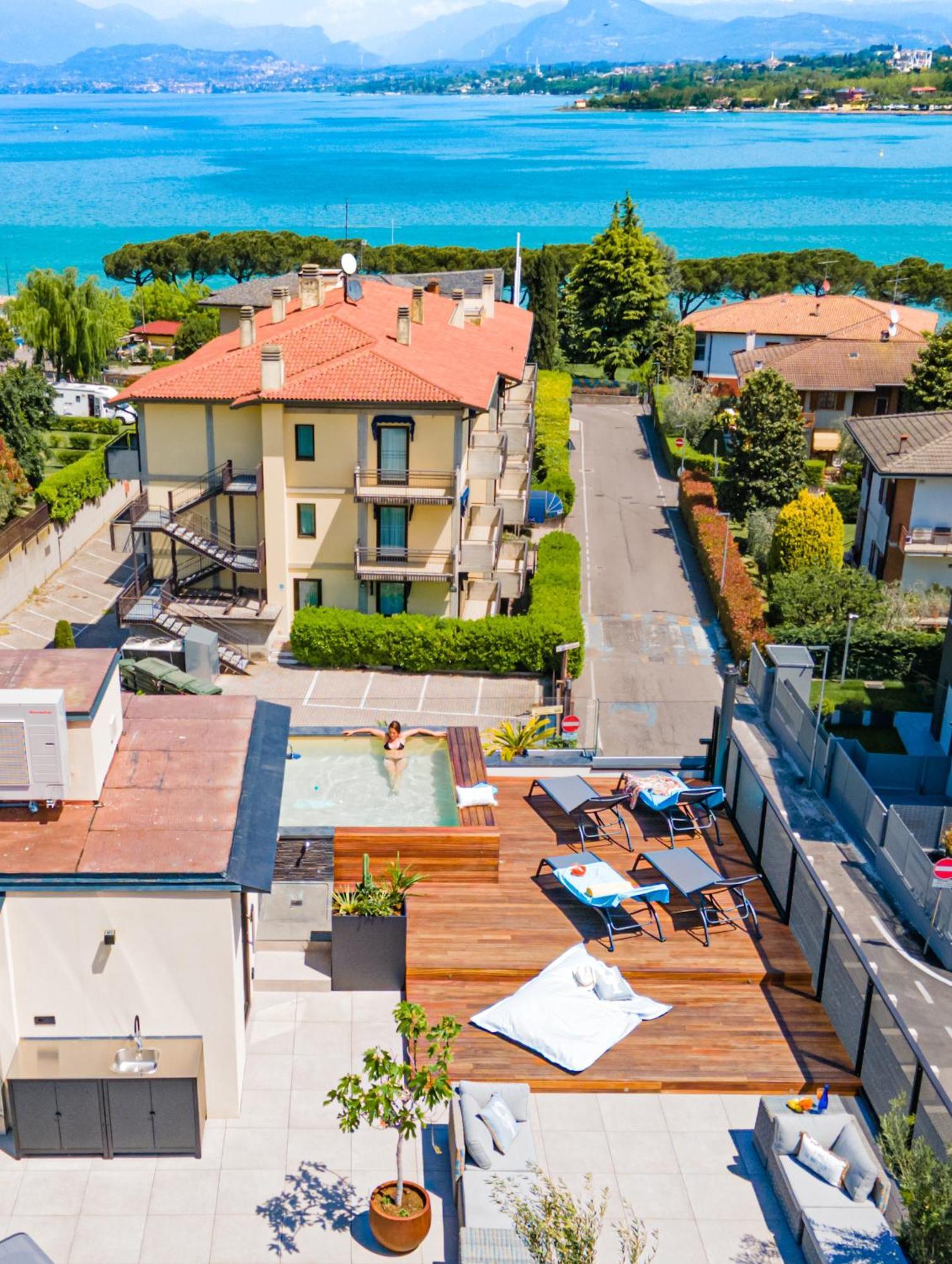 Pensión Plaza Di Garda