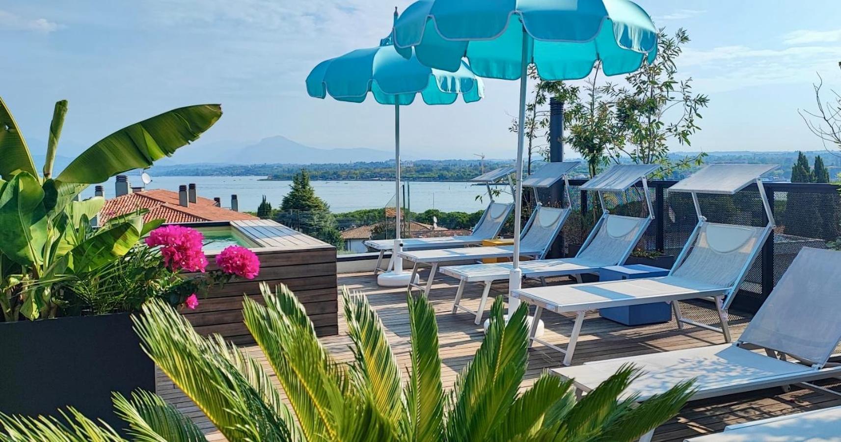Plaza Di Garda Pensión Peschiera del Garda